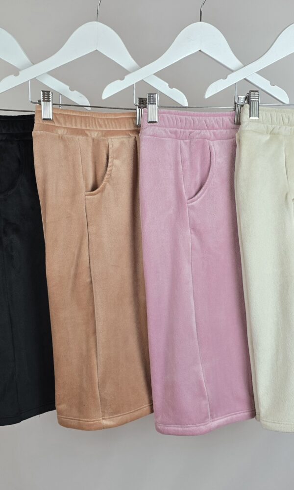 Alternative view of Palazzo Plush Bifaz Liso