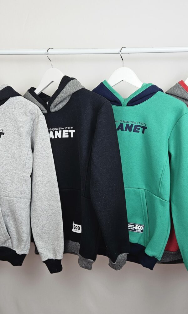 Alternative view of Buzo Friza Juvenil 1Planet Con Recorte Capucha y Canguro