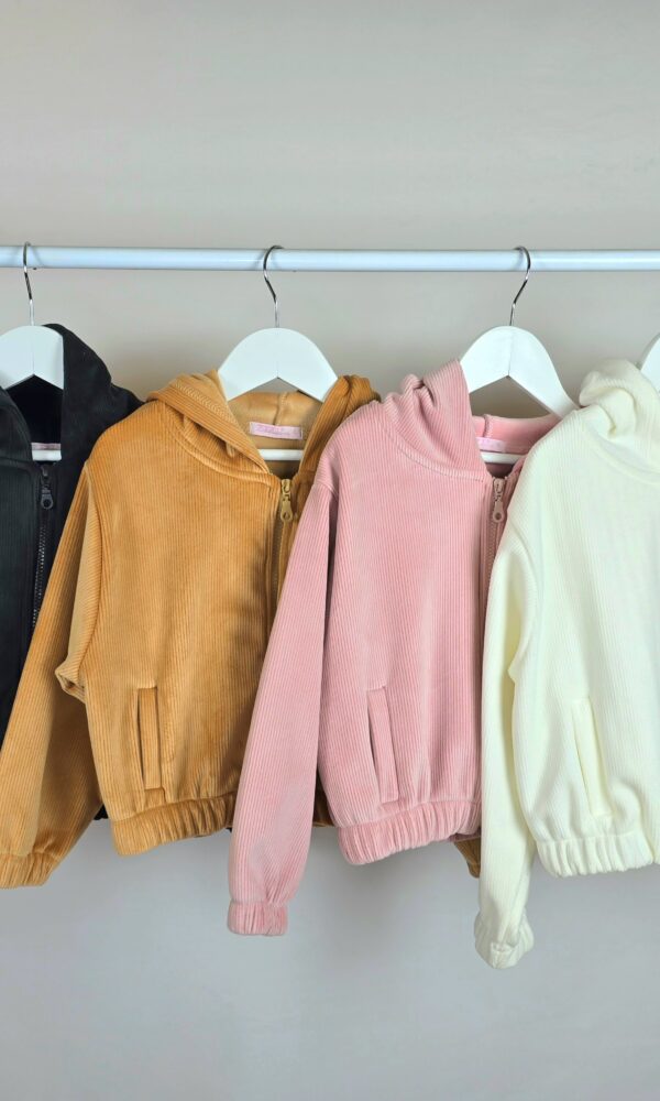 Alternative view of Campera Plush Corderoy con Capucha